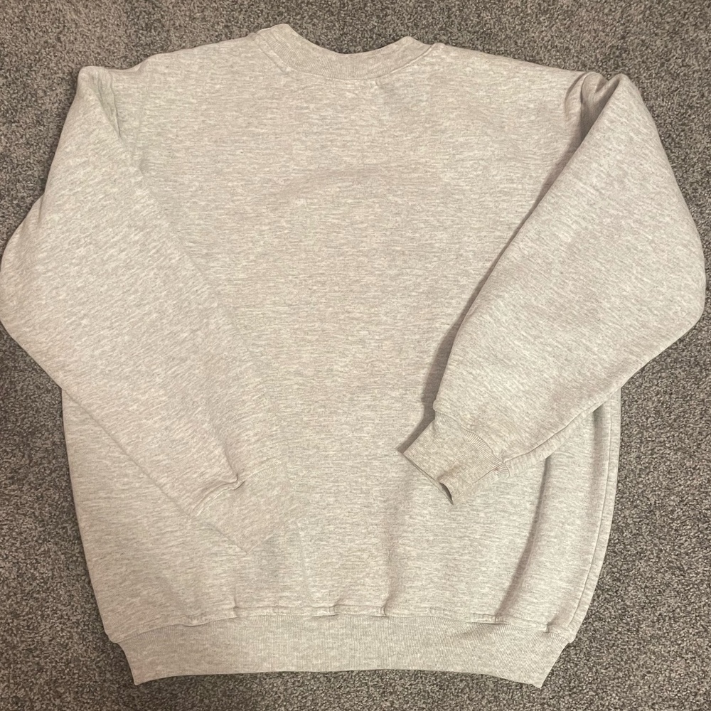 Guess Sweatshirt - Picture 3 of 3